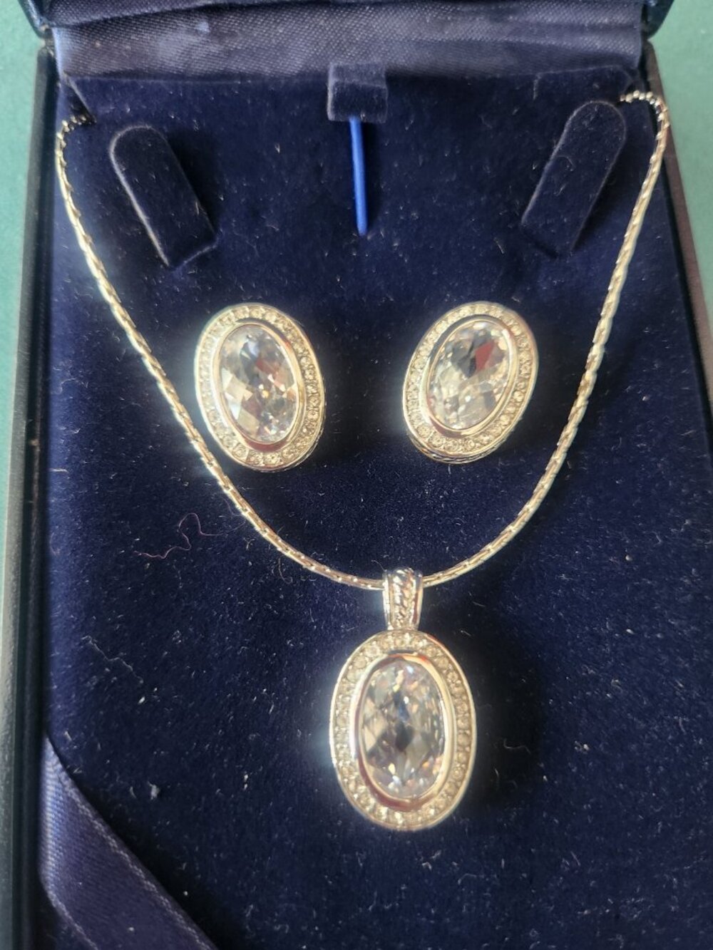 SWAROVSKI ~ Arc De France ~ Crystal Necklace & Earrings Jewelry Set ~ With Box